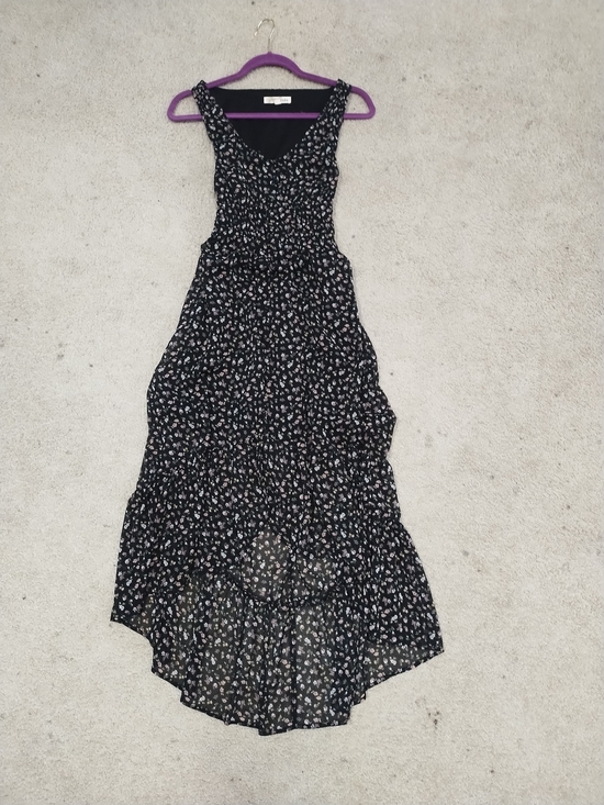 Rewind Dresses & Skirts - Rewind Black Floral High-Low V-Neck Maxi Dress